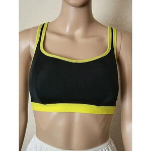 Half Moon active by Modern Movement sports bra black size M